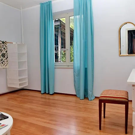 Casa de Férias Casa Betulla By Holap Sa Brione sopra Minusio